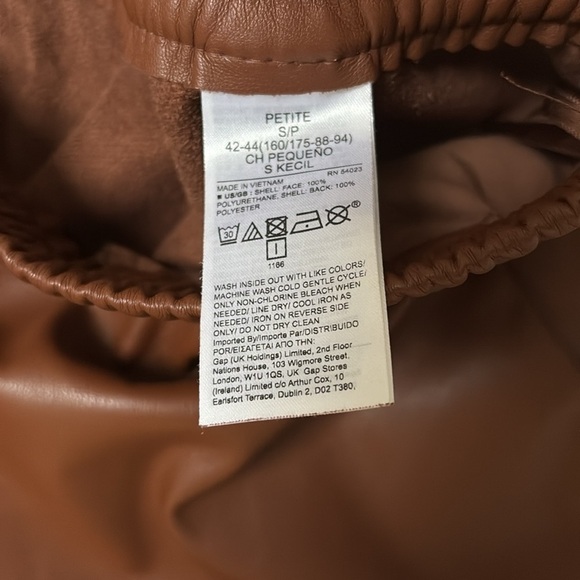 Banana Republic chestnut vegan leather cropped jogger - Picture 5 of 9